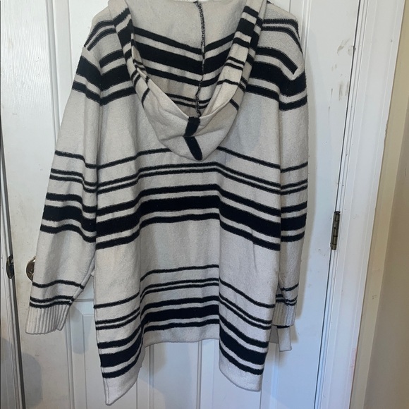 Saltwater LUXE Black and Cream Knit Cardigan Womens 2X - Picture 7 of 7
